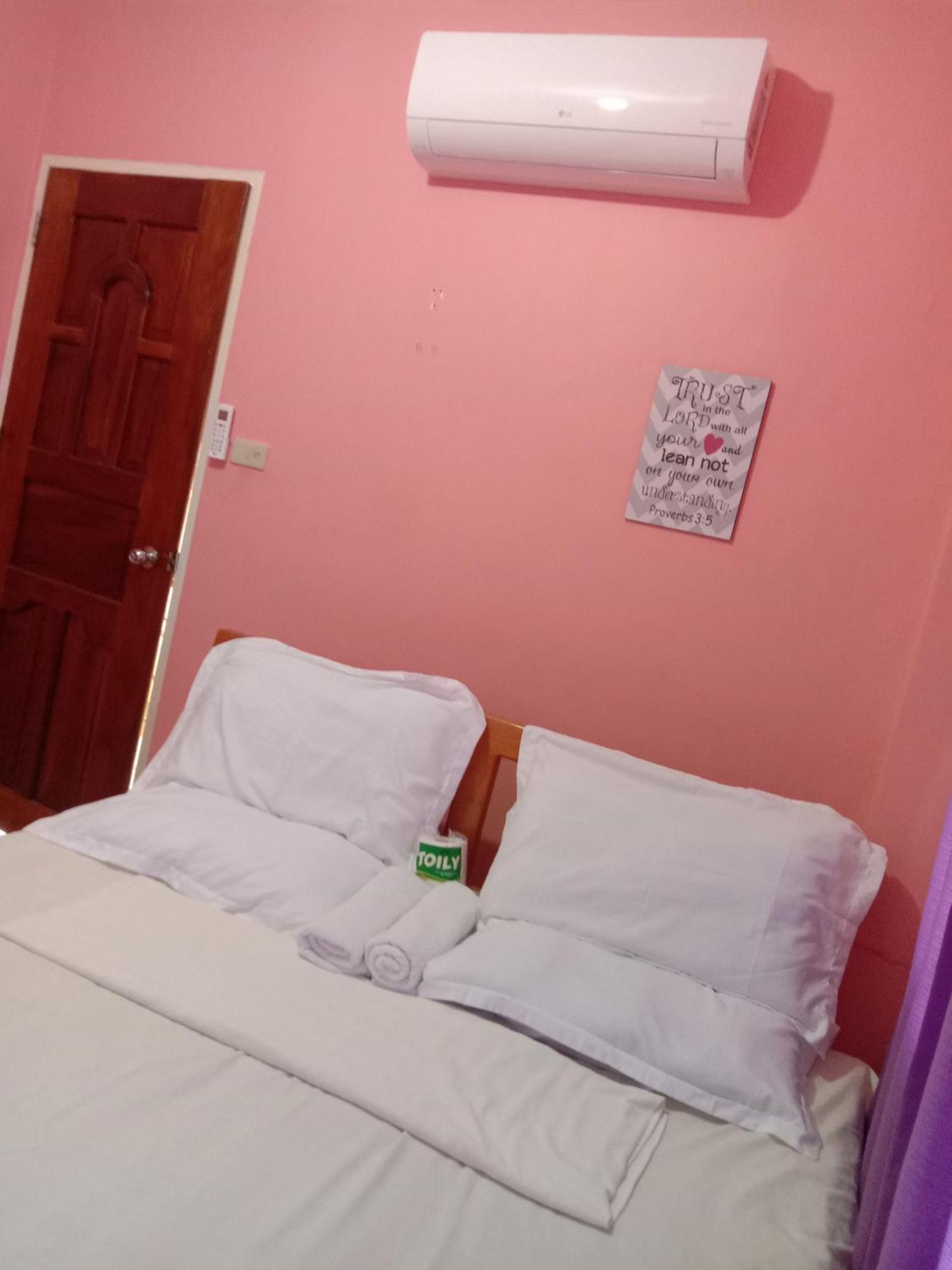 Friz Love Room Rental San Juan  Room photo